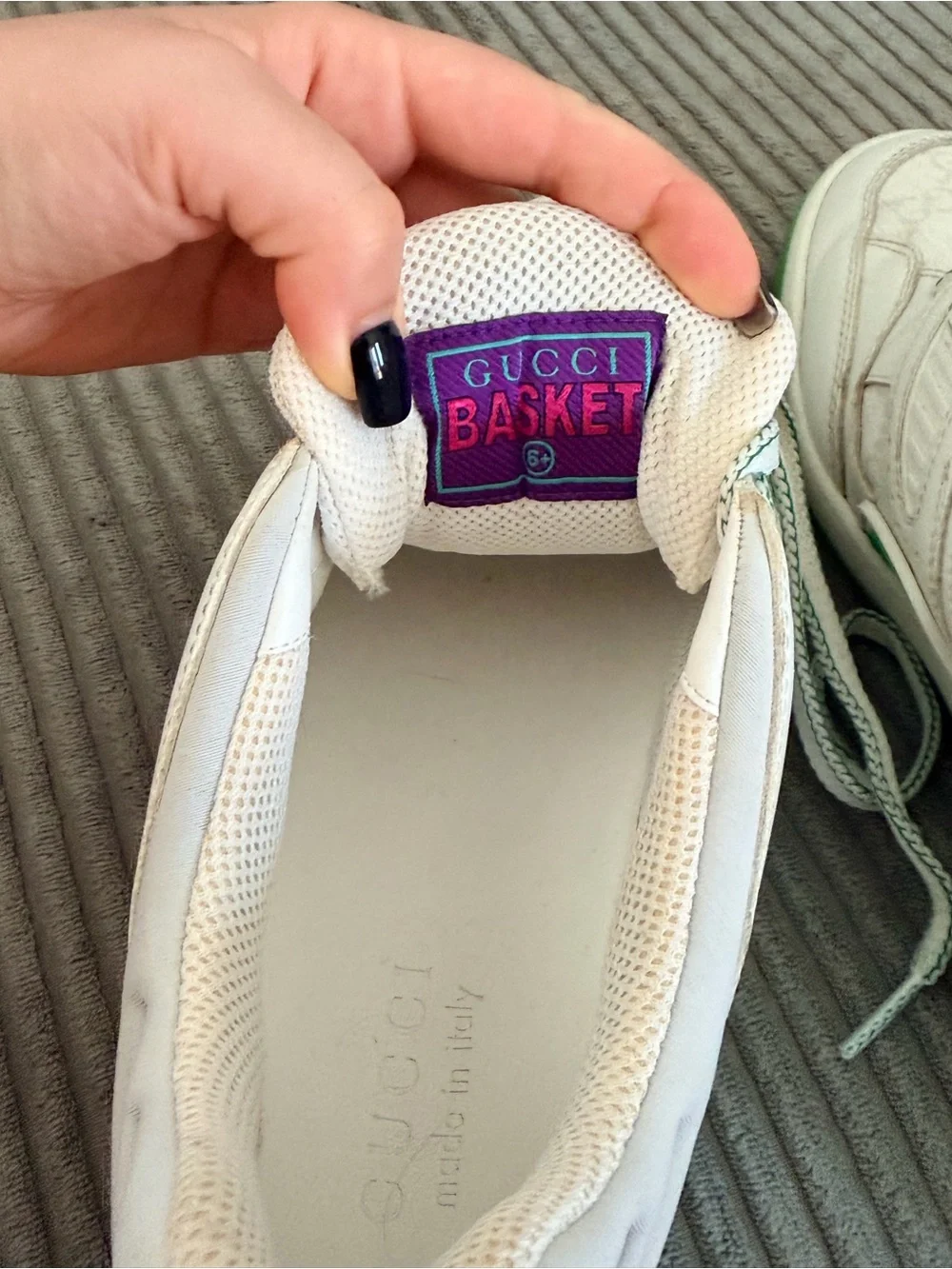 Gucci White & Green Low-Top Sneakers